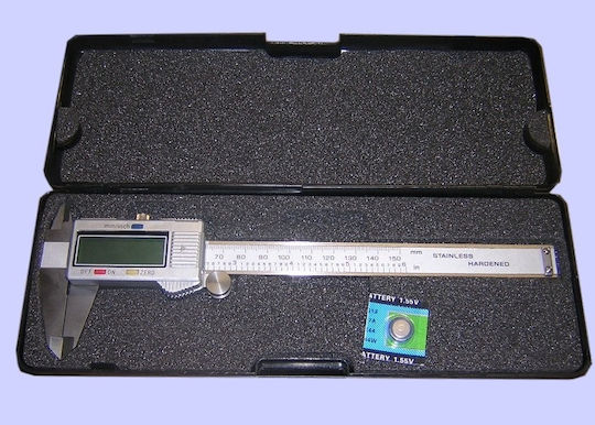 Digital Thickness Gauge with Measuring Range up to 0 - 150mm