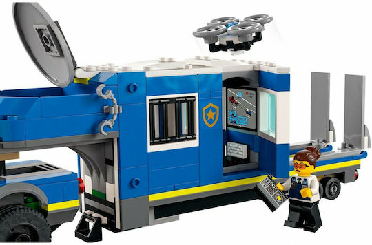 LEGO City Police Mobile Command Камион за Възраст 6+