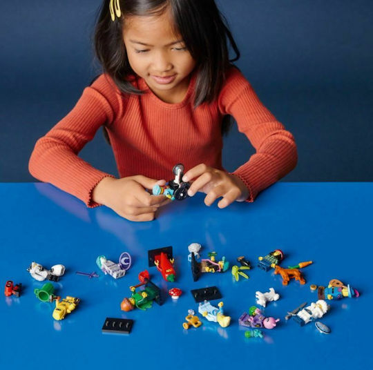 LEGO Минифигурки на Minifigures Серия 22 за 5+ Години