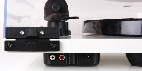Rega Planar 1 Plus Πικάπ με Belt Drive και Προενίσχυση Μαύρο