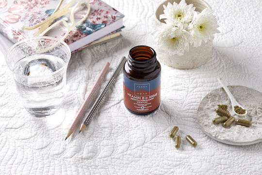 TerraNova Vitamin B12 Methylcobalamin Complex Βιταμίνη για την Υγεία του Νευρικού Συστήματος 500mcg 50 φυτικές κάψουλες