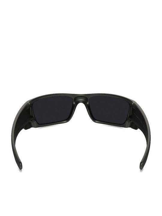 Oakley Fuel Cell Мъжки Слънчеви Очила с Черна Пластмасова Рамка и Черни Поляризирани Стъкла OO9096-05