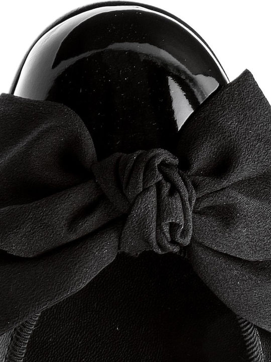 Lederne Damen Ballerinas Spitz zulaufend in Schwarz Farbe