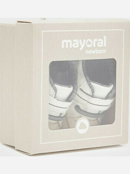 Mayoral Βρεφικά Sneakers Αγκαλιάς Λευκά