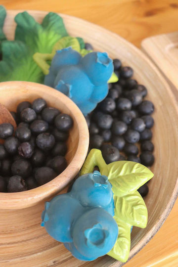 Oli&Carol Jerry The Blueberry Teething Ring Teether Made of Rubber for 0 m+ OC201253
