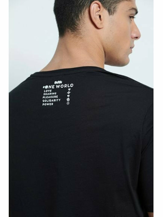 One World T-shirt Black