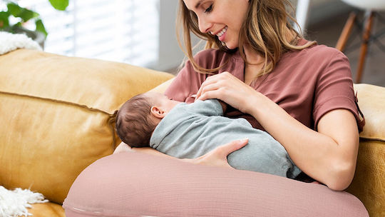 Doomoo Pregnancy & Breastfeeding Pillow Pink