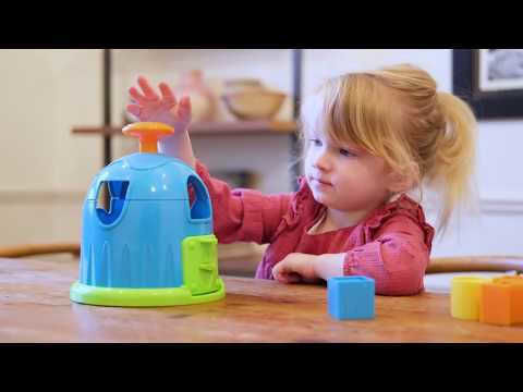 Fat Brain Toys Παιχνίδι Ταξινόμησης Σχημάτων Shape Factory για 24+ Μηνών