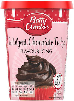 Betty Crocker Glazură de cofetărie Icing cu aromă de Fudge de ciocolată indulgentă 400gr