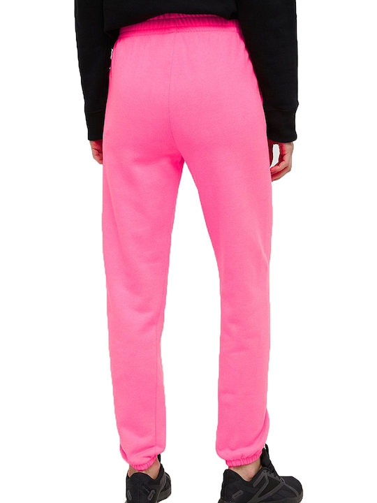 DKNY