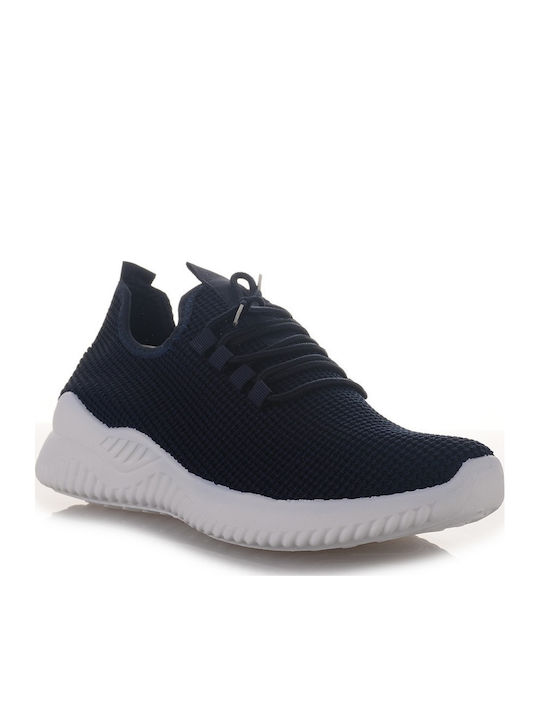Famous Shoes