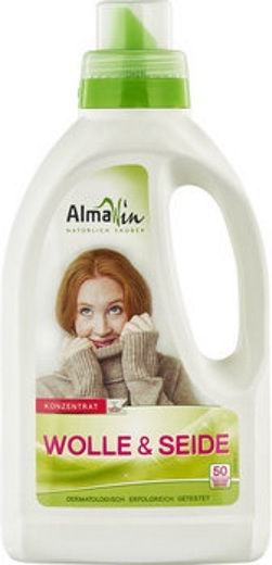 Almawin Liquid Detergent with Fragrance Λεβάντα for Woolen Clothes 750ml (50 Measuring Cups)