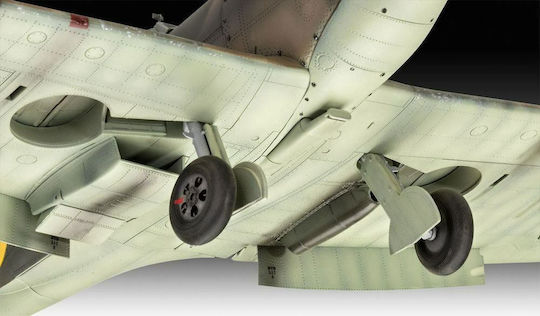 Revell Spitfire Mk.II "Aces High" Iron Maiden Modeling Figure Airplane 134 Pieces in Scale 1:32 with Glue and Paints 28.6x35.1cm.