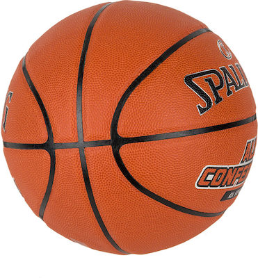 Spalding All Conference Basketball Draußen