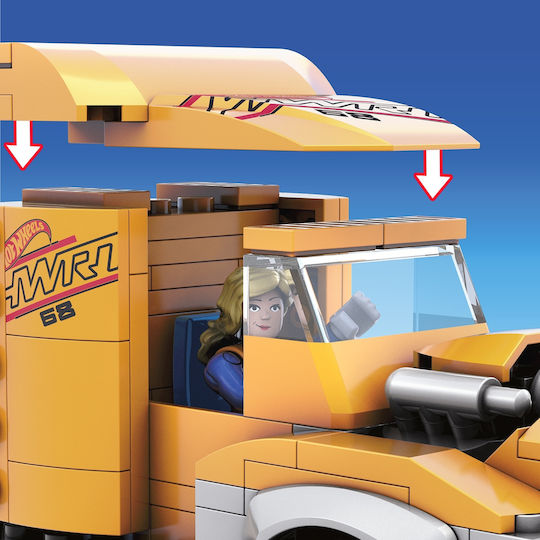 Mega Bloks Hot Wheels Twinduction Hauler Pack for 5+ Years 300 Pieces