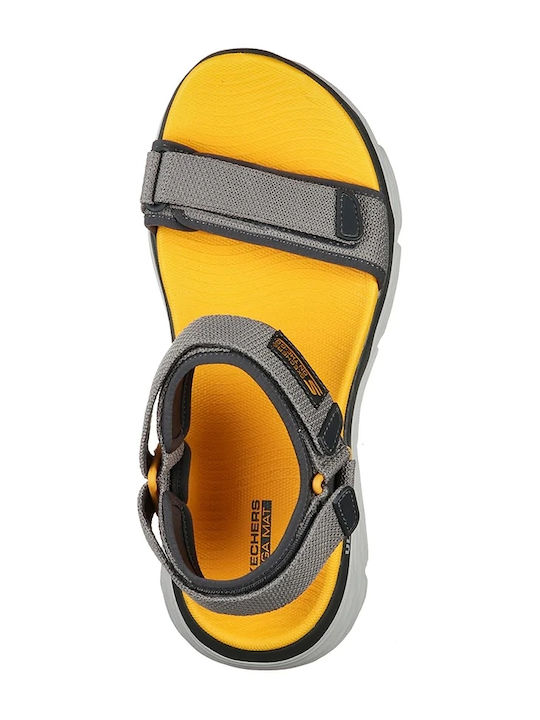 Skechers