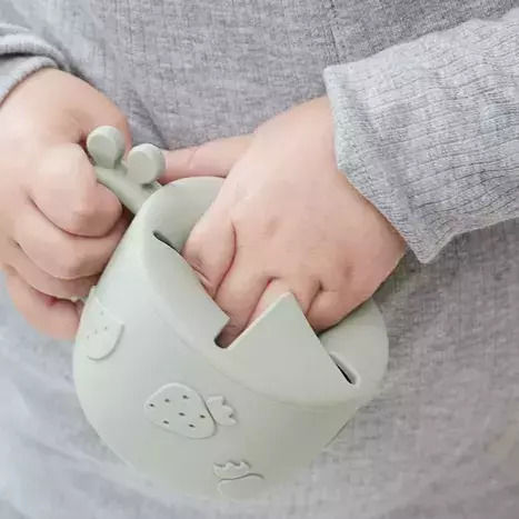 Done by Deer Baby Food Bowl Peekaboo Raffi made of Silicone Green