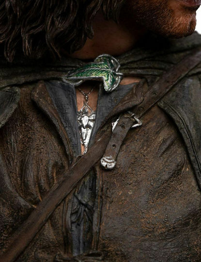 Weta Workshop Lord of the Rings Aragorn Hunter of the Plains Collectible Figure Height 32cm in Scale 1:6