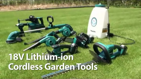 Makita Battery Chainsaw 36V 4.5kg with Blade 25cm