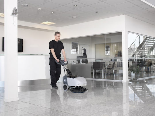 Nilfisk SC 351 Full PKG Машини за почистване и полиране на подове Ротационна 11лт с мощност 450W