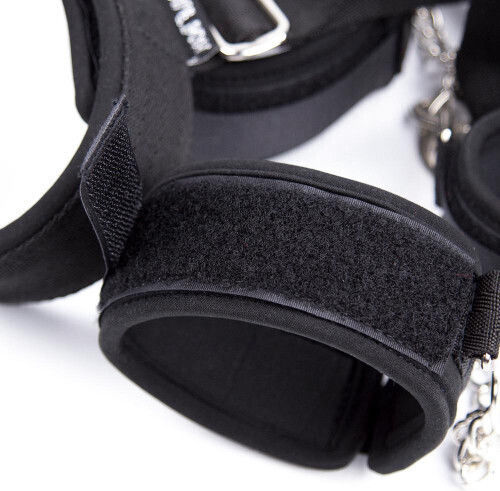 Naughty Toys Set Für Manschetten & Halsband-Fixierungssets Schwarz