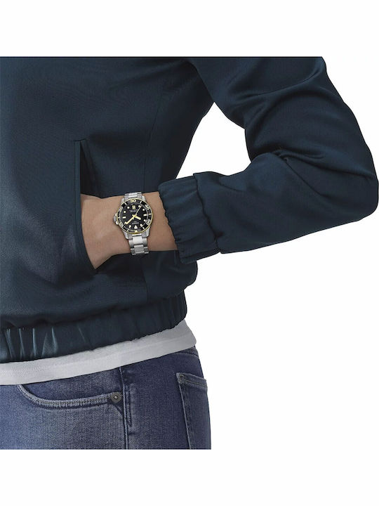 Tissot Seastar Ρολόι Μπαταρίας με Μεταλλικό Μπρασελέ