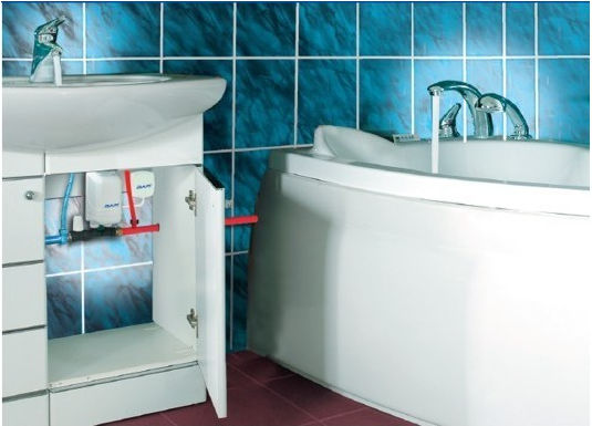 Dafi POZ03132 Electric Single-Phase Instant Heater Tap for Bathroom / Kitchen 3.7kW