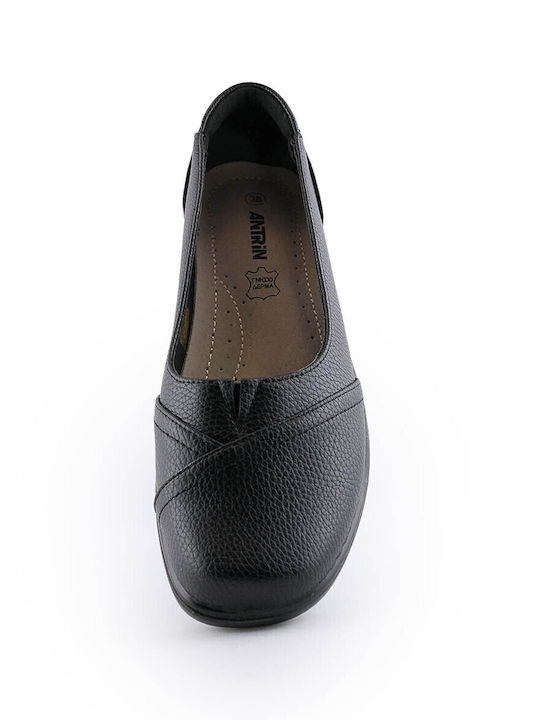 Sedona Women's Loafers in Black Color