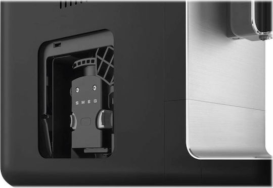 Smeg Automatische Espressomaschine 1350W Druck 19bar mit Mahlwerk Black Matt BCC02BLMEU