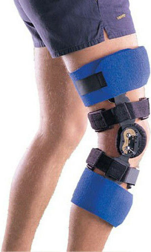 Oppo 4239 Excel Knee Brace Schiene Patellofemoral 4 Punkte Rechte Seite in Blau Farbe
