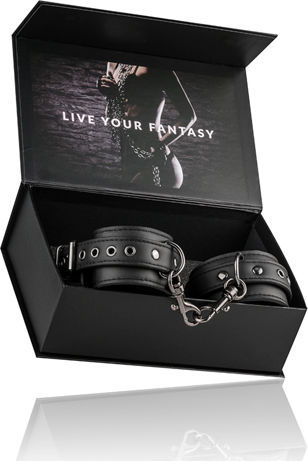 Easytoys Leather Handcuffs Χειροπέδες σε Μαύρο Χρώμα