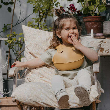 Bibs Overall Waterproof Лигавник Силикон с бутон & Джоб Земя