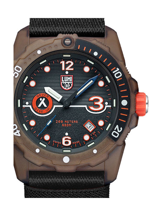 Luminox Bear Grylls Survival Ρολόι Μπαταρίας με Υφασμάτινο Λουράκι σε Μαύρο χρώμα