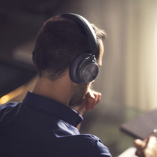 Bang & Olufsen Beoplay HX Ασύρματα / Ενσύρματα Over Ear Ακουστικά με 35 ώρες Λειτουργίας Μαύρα