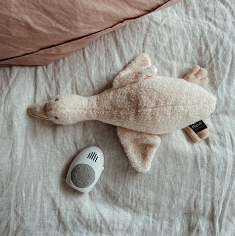 Flow Sleep Toy Goose made of Fabric with White Sounds for 0++ Months