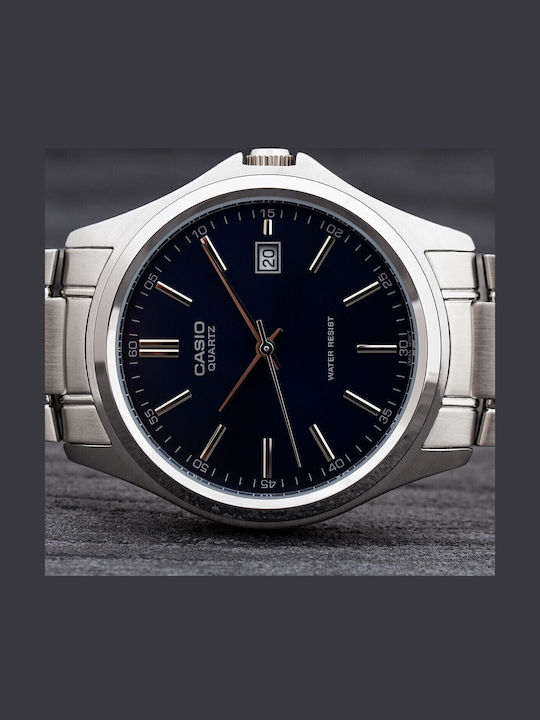 Casio Ανδρικό Ρολόι 38mm Μπαταρίας με Ασημί Μεταλλικό Μπρασελέ