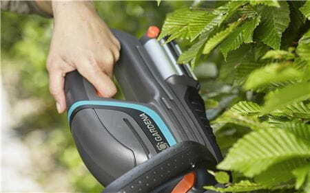 Gardena Comfortcut Li18/50 Set Foarfecă de gard viu Baterie 18V cu Lungimea Lamei 50cm
