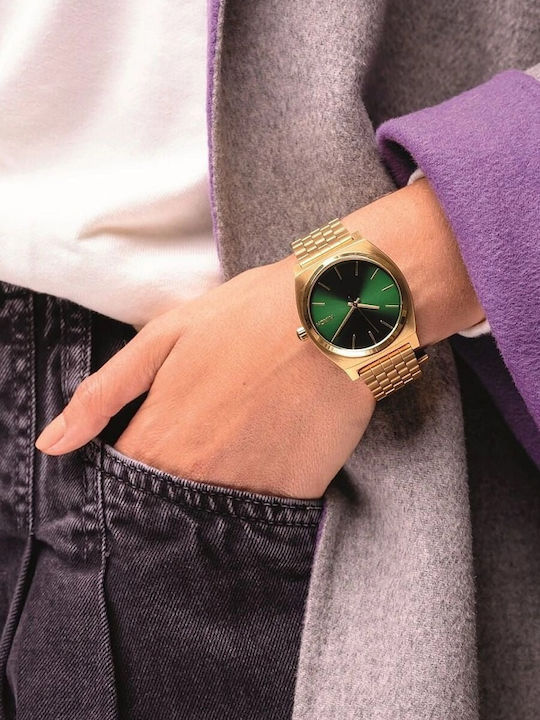 Nixon A1130 Nixon A1130