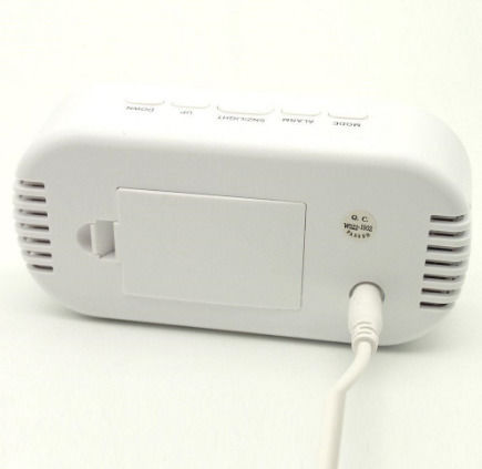 Factory DT-6506 Ceas De Masă Digital LED Din Plastic Cu Ceas Deșteptător Alb