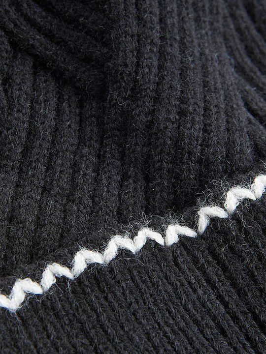 Verde Beanie Cap with Braid Black