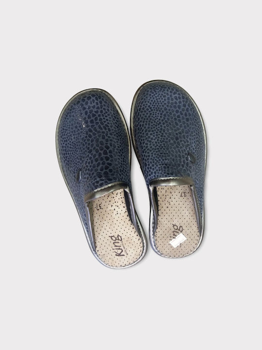 Women's slippers in grey color in croco look code 320