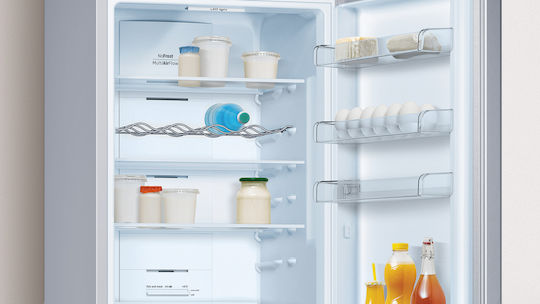 Pitsos Kühl-Gefrierkombination 368Es Total NoFrost H203xB60xT60cm. Inox PKNB39VIDT