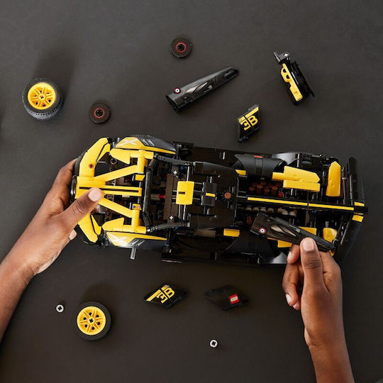 LEGO Technic Bugatti Bolide pentru 9 Ani Plus