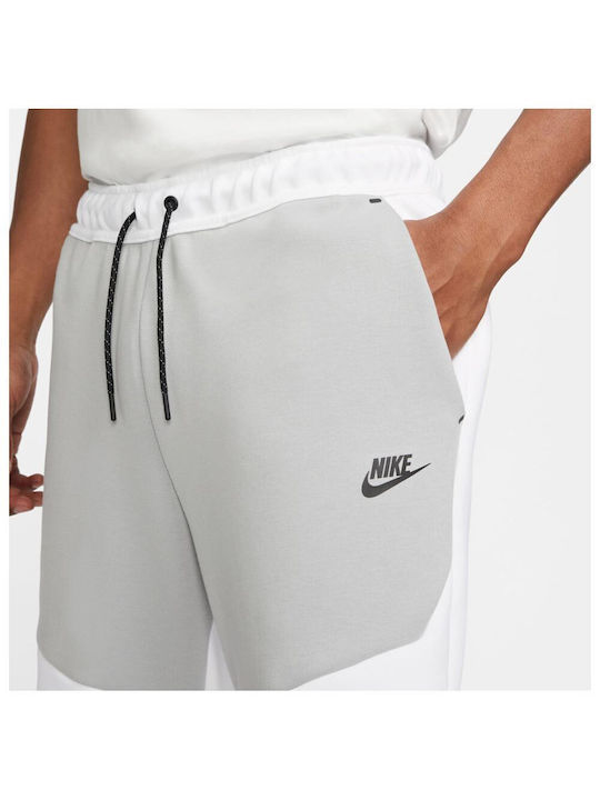 Sportswear Tech Sweatpants with Elastic White