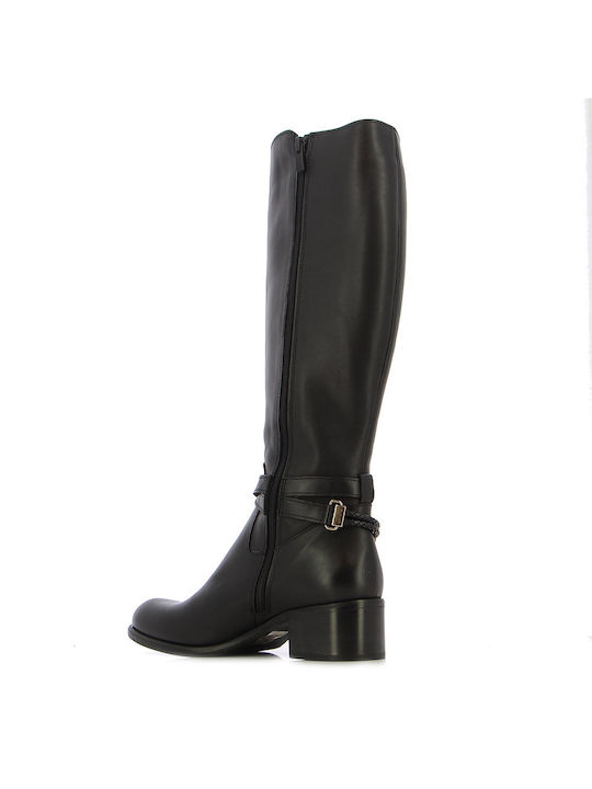 Guy Laroche