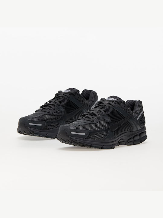 Nike Zoom Vomero 5 Sneakers Black