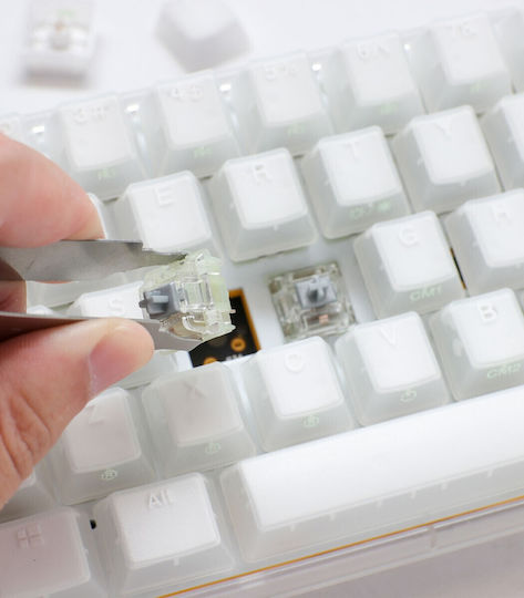 Ducky One 3 Gaming Mechanical Keyboard 65% with Cherry MX Brown switches and RGB lighting (English US) Aura White