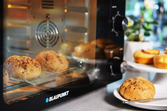 Blaupunkt EOM601 Electric Countertop Oven 45L No Burners Hot Air