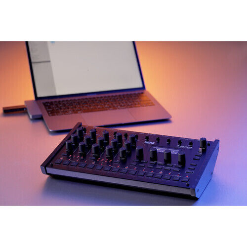 Korg Drumlogue Drum Machine