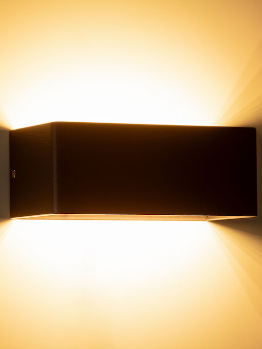GloboStar Circoa Επιτοίχια Εξωτερική Πλαφονιέρα LED IP44 10W με Θερμό Λευκό Φως Διπλής Δέσμης 20x8x10εκ.